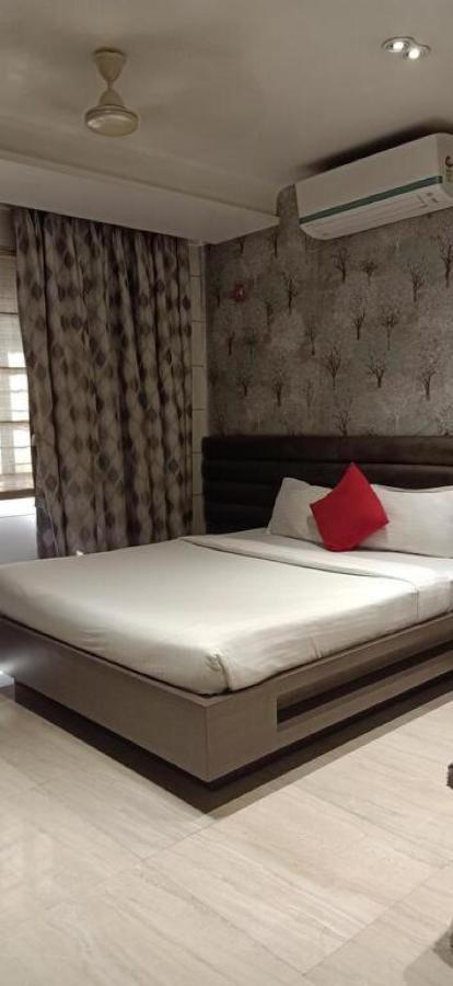 Hotel Pratiksha Residency Navi Mumbai Ngoại thất bức ảnh